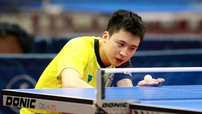 梅西并肩 梅西并肩